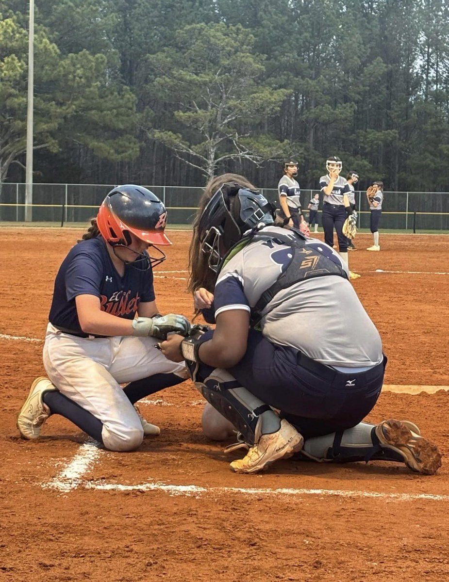 softballaddy34's tweet photo. Not the results we wanted but me and my EC Bullets team played hard and I had a tough day at the plate but this is a game of mistakes and I will work on getting better everyday. God is so good to me for allowing me to play the game I love and help others be their best. @matt58497805 @Batter_Up11 @_coachrachel @CoachPena_BSU @COACHMAC515 @matt