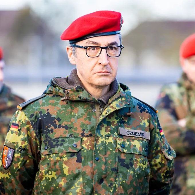 🅱️aha tweet media