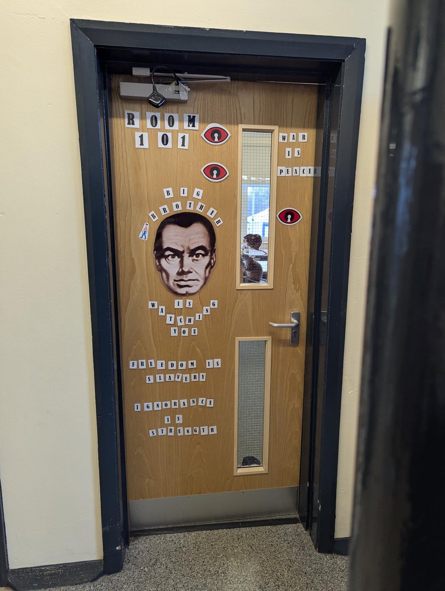 The Blue Coat School tweet media