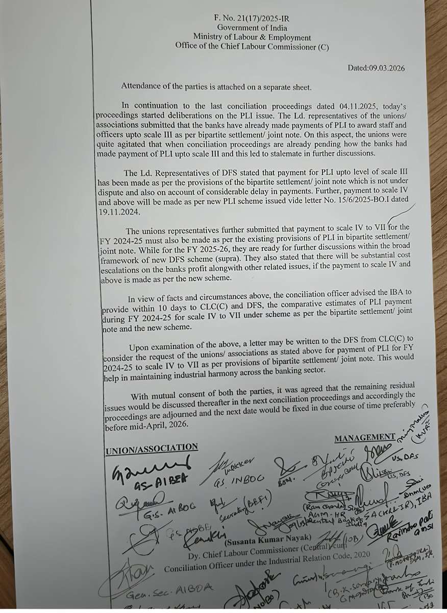 Today a meeting was held between UFBU, IBA and DFS. No discussion was held on 5-Day Banking. Discussions were held only on PLI for scale IV and above.

Read Details: hellobanker.in/?p=77091

#5daybanking #banking