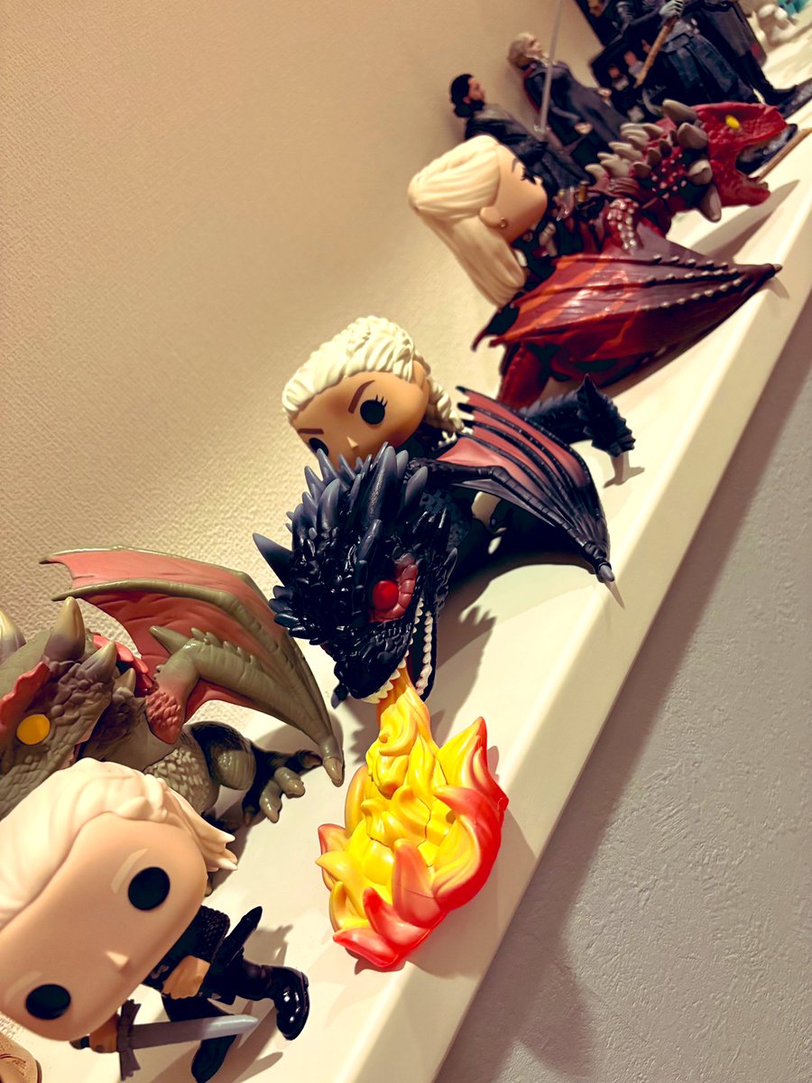 min_r35's tweet photo. おもちゃ屋さんに行っただけなんです…
手に取るつもりは…なかっ…タ
#マンダロリアン #Themandarin
#グローグー #スターウォーズ #ゲースロ https://t.co/pT8OeBtB4w