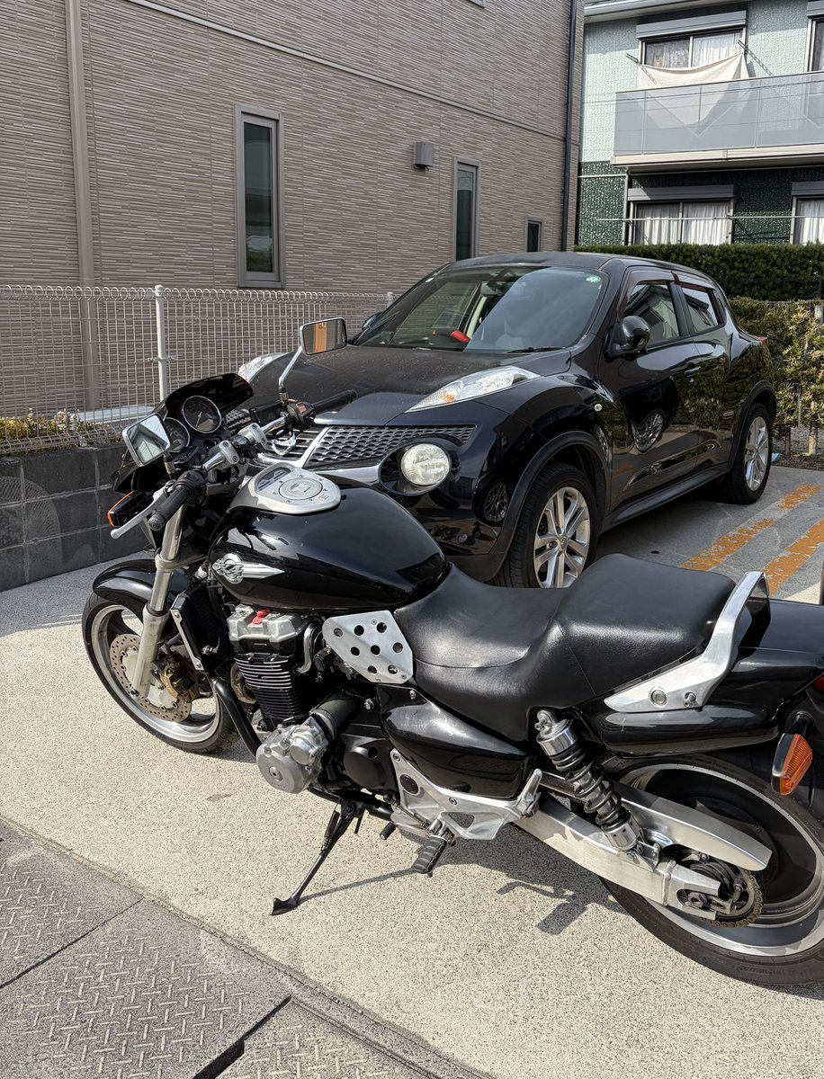 deodeo72H's tweet photo. 今年の出発準備完了です。
アルミの白錆、車体洗車、各部のオイル注入！
#バイクのある生活
#バイク乗りとして軽く自己紹介
#毎年恒例の儀 https://t.co/0YhukO9hqf