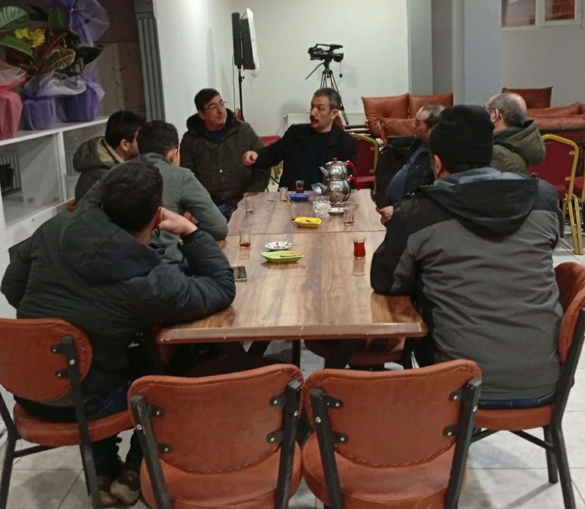 Son Nefesimize Kadar  

"Allah Yolumuzu Açık, Yoldaşlığımızı Daim Etsin"  

<Mustafa Altunok>