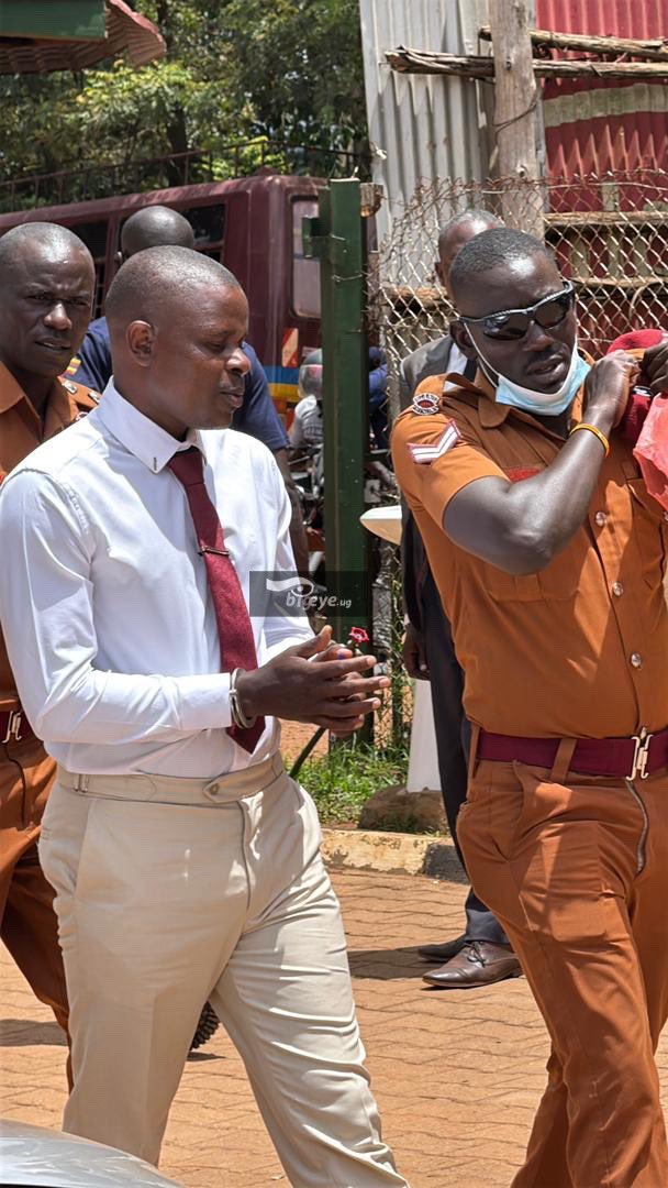 BigEyeUG tweet media