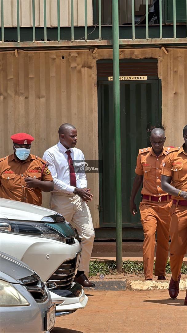 BigEyeUG tweet media