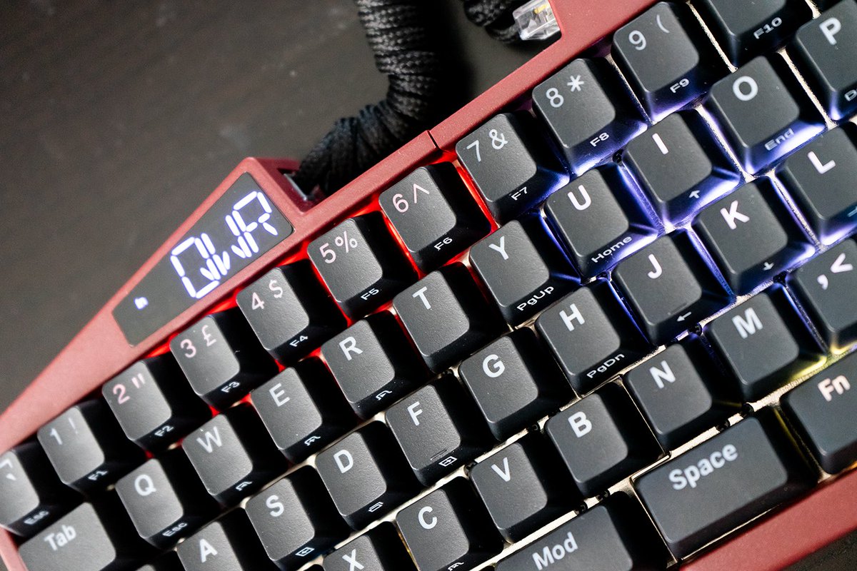 Ult. Hack. Keyboard tweet media