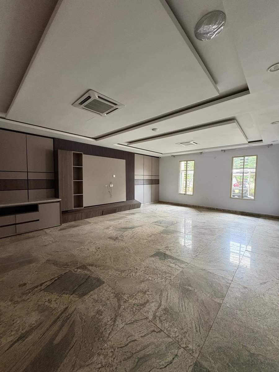 Meekrealestate's tweet photo. Call @ 09039275412 or 0701 784 0745 for further information and to schedule a private viewing. Thank you.
#abuja #nigeriansindiaspora #foreigninvestor #abujarealtor https://t.co/YPKNa3c53K