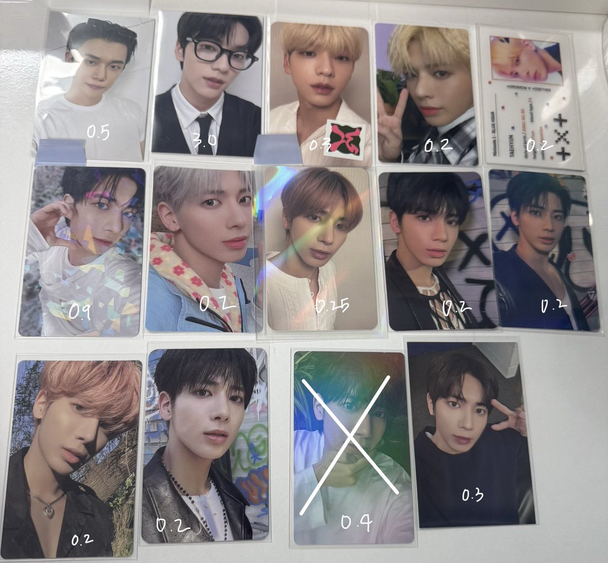 _luck_me_'s tweet photo. 투바투 포카 양도 판매합니다

DM plz
sell ✅ ENG ⭕️

투모로우바이투게더 투바투 수빈 연준 범규 태현 휴닝카이 yeonjun soobin beomgyu taehyun hueningkai txt 포카 포토카드 미공포 분철 교환 판매 pc pocaalbum

탈덕처분이라 공굿 비공굿 덤 넣어드립니다 https://t.co/P3nI5osFPh