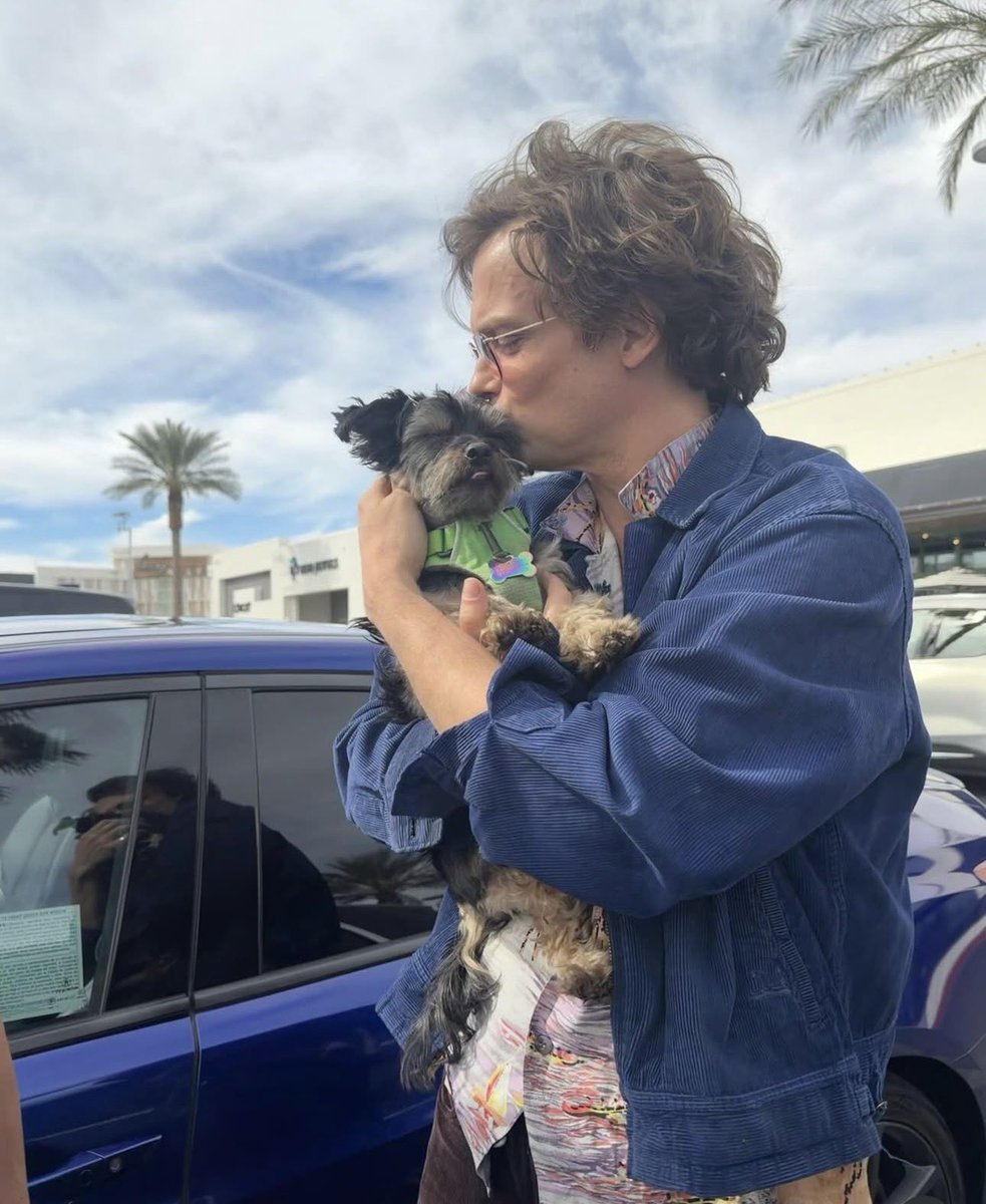 mars loves matthew gray gubler lover🐆 tweet media