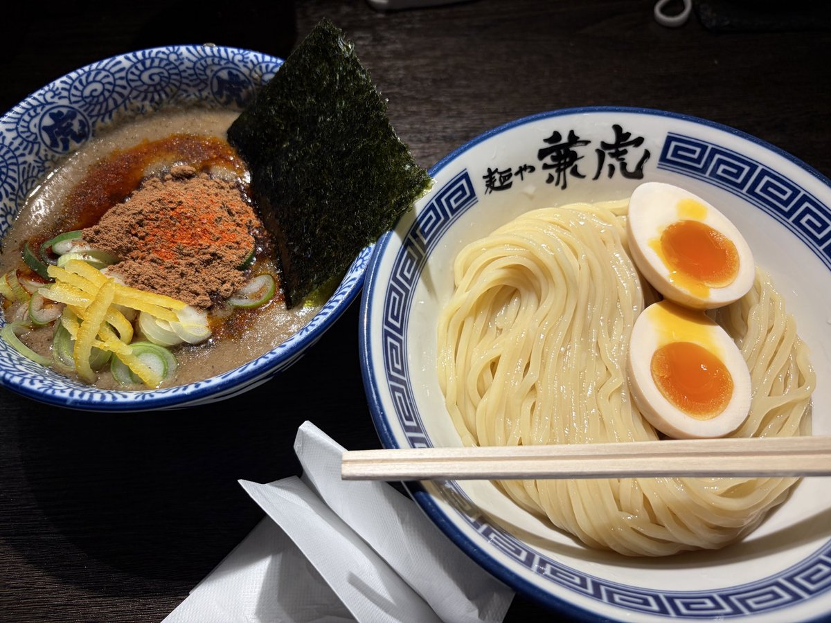 まずつけ麺を食べます🥢