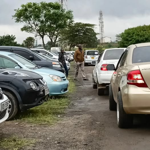 KabaKenya's tweet image. Fueling Monday with yesterday's car vibes.
#carbazaar #carsonsale