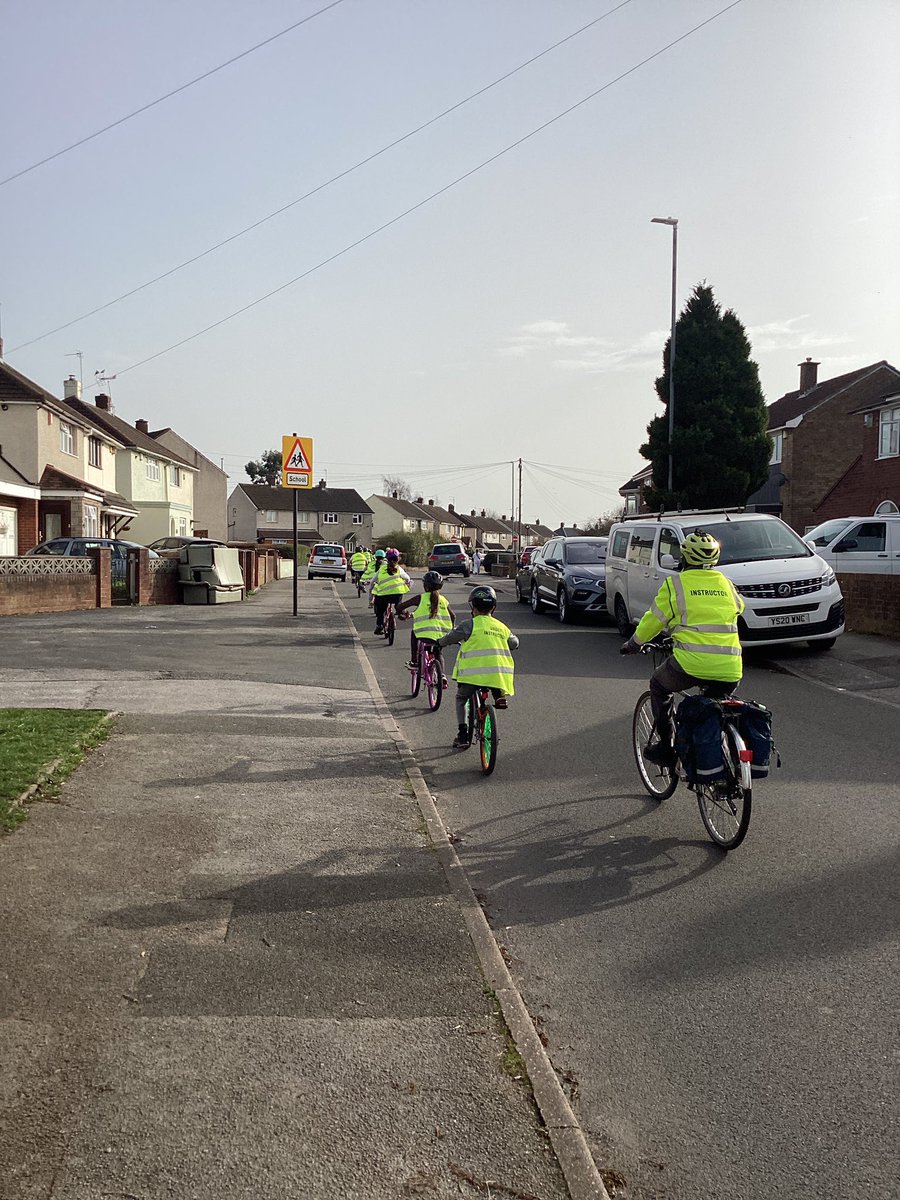 BentleyWestWS2's tweet photo. Year 5 Bikeability 😊. The children were able to excel on their riding from the playground to the local area. Children learnt to navigate around parked cars, signal and understand the safety aspect of riding their bike. You all did very well 👌. Next one in June. #BWPS https://t.co/q3IWmFzXvo