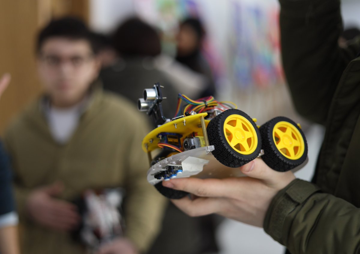 European School tweet media