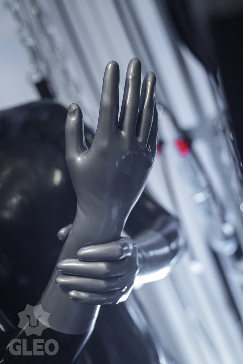 G.LEO Latex tweet media