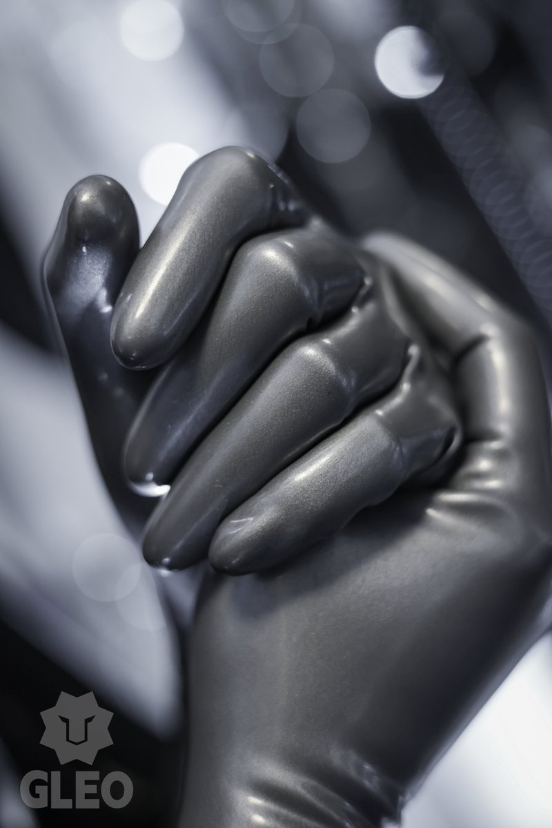 G.LEO Latex tweet media