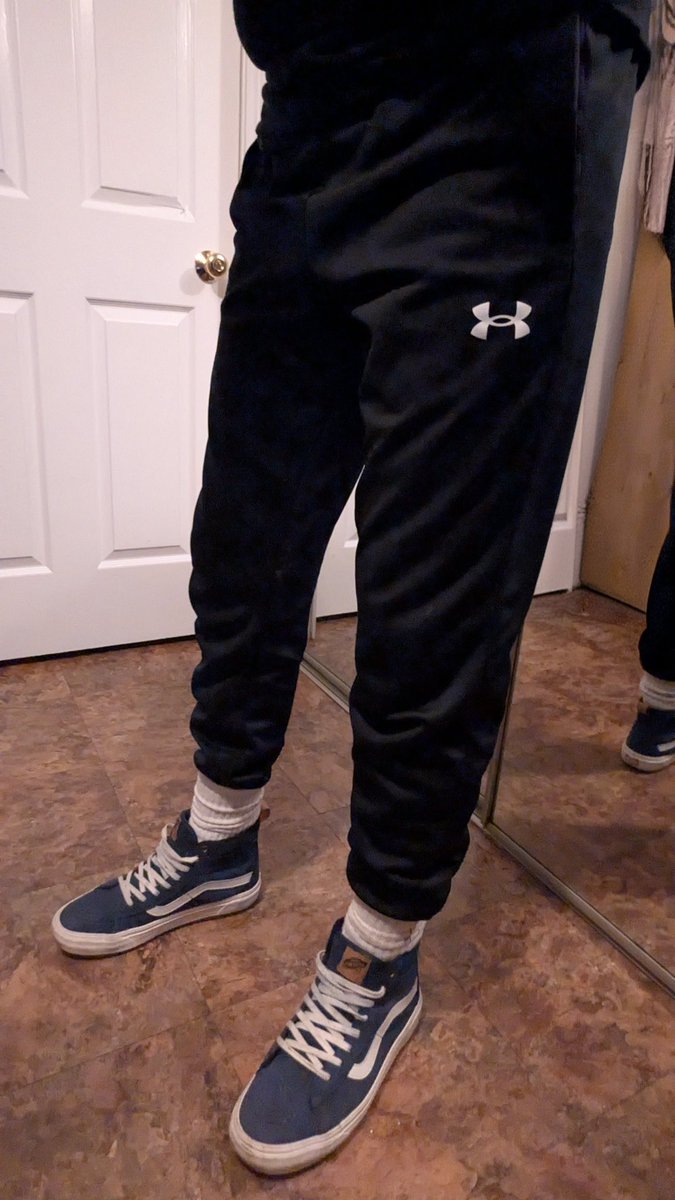 Hard4Sox's tweet photo. Gonna get real sweaty at the gym https://t.co/EtCMCryvrZ