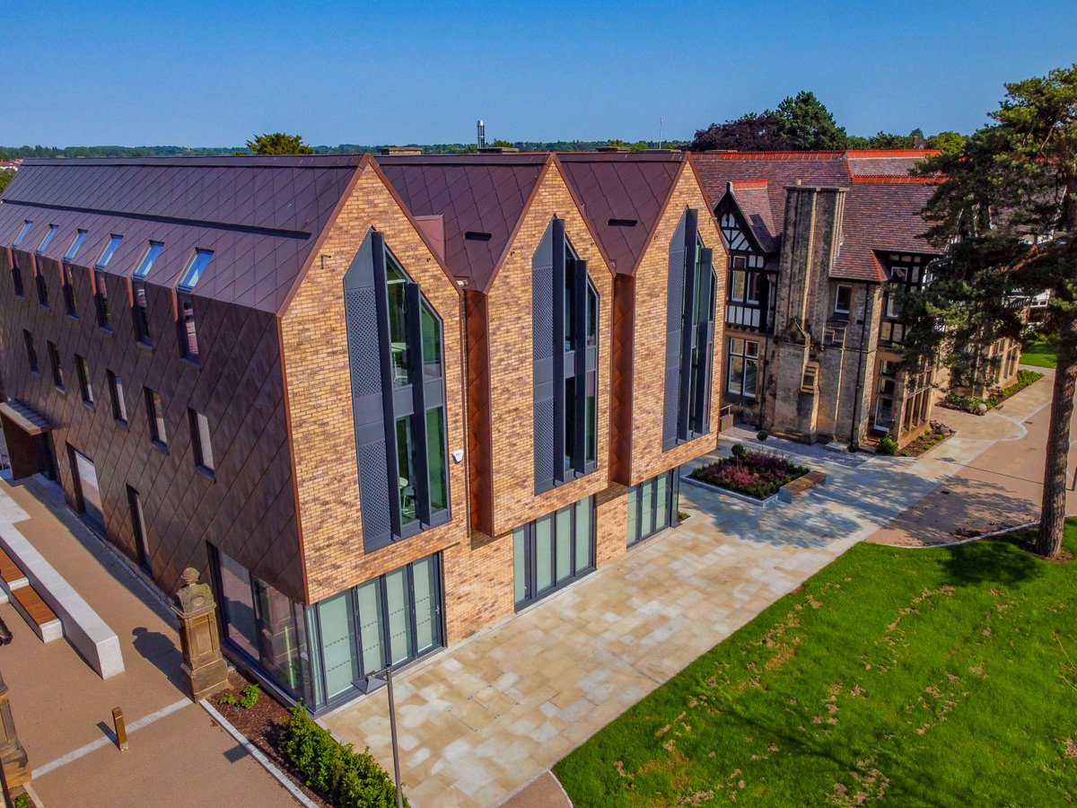 University of Leicester tweet media