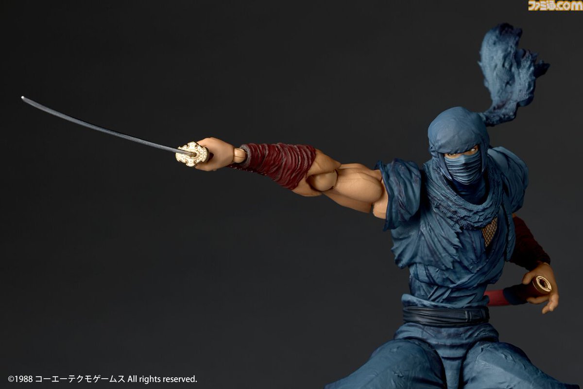 ファミ通.com tweet media