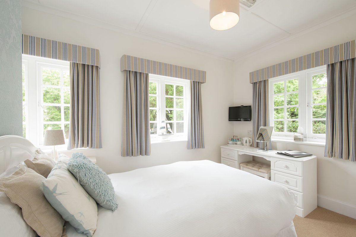 Red Funnel (IoW Ferries) tweet media