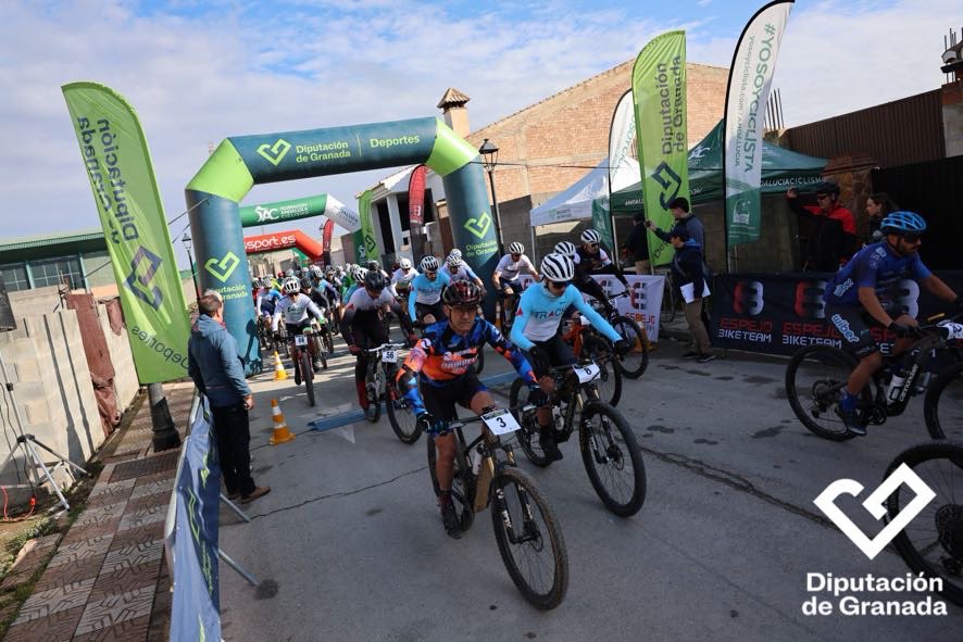 DipgraDXT tweet media