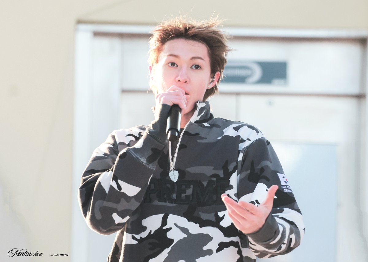 𝐦𝐚𝐫𝐭𝐢𝐧𝐚𝐭𝐢𝐯𝐞. tweet media