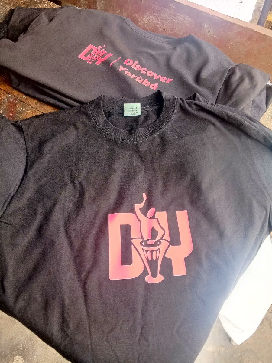 odmusprints's tweet photo. Elevate your brand image with premium custom polo shirts.

Need yours? No need to worry, we got you covered 

For inquiries DM or contact 09037037637

Quality and prompt delivery is still our top priority 👍✅ 

#BrandedPolos #CustomPoloShirts #CorporateWear #TeamBranding https://t.co/YUAsxMSMdz