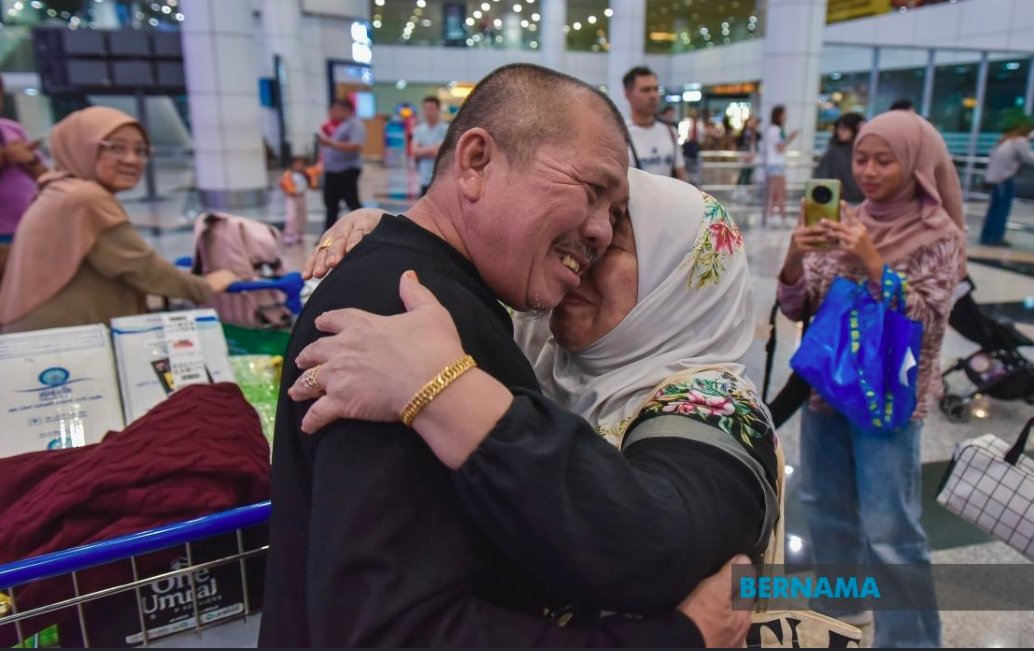 BernamaBiz's tweet image. Government In Final Preparations To Evacuate Malaysians From Middle East -- NSC 

#WorldNews #MiddleEastConflict #Malaysian 
bernama.com/en/news.php?id…