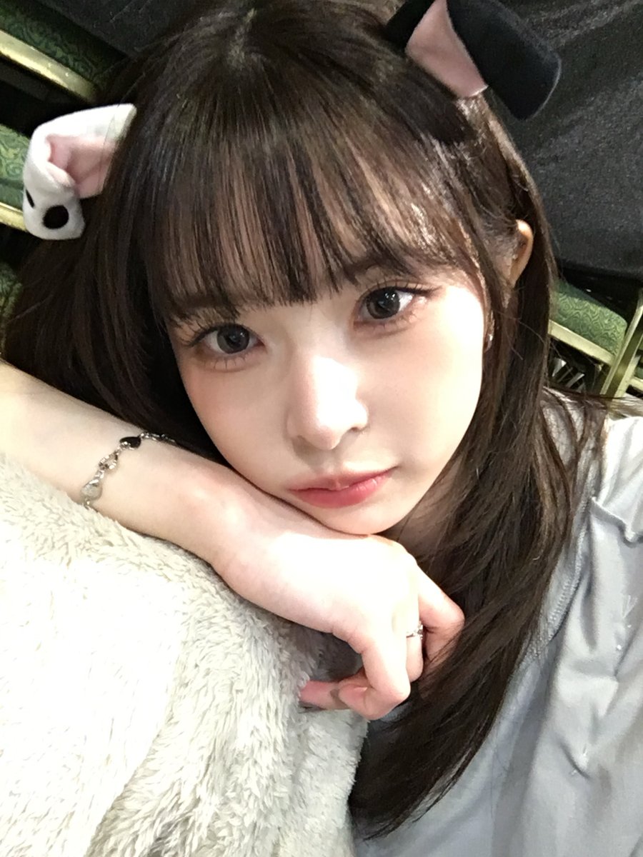 tripleS official tweet media