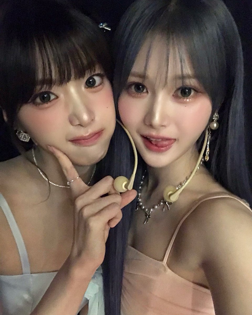 tripleS official tweet media