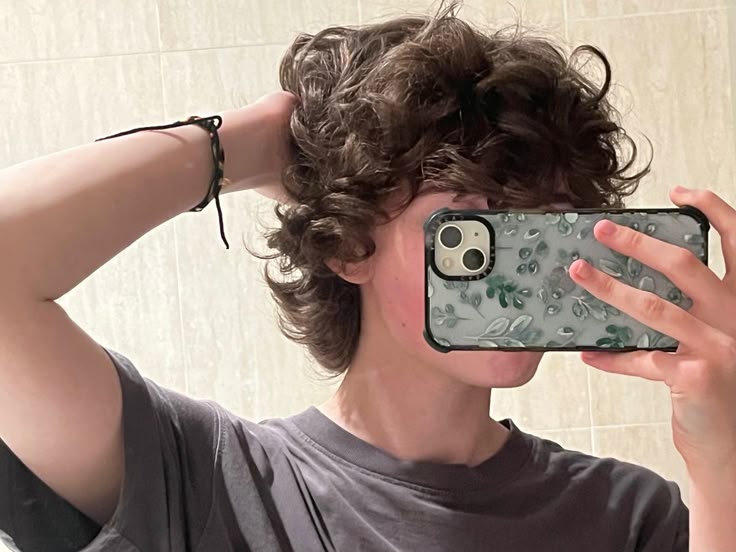 Günaydın Diyarbakır! çok fazla mesaj atiyorsunuz ve ben herkese bakamiyorum onun için bu gönderinin altına yorum atan kişilere yazacağım.Diyarbakir 19 Femboy pasifim. #diyarbakırgay #diyarbakirpasif