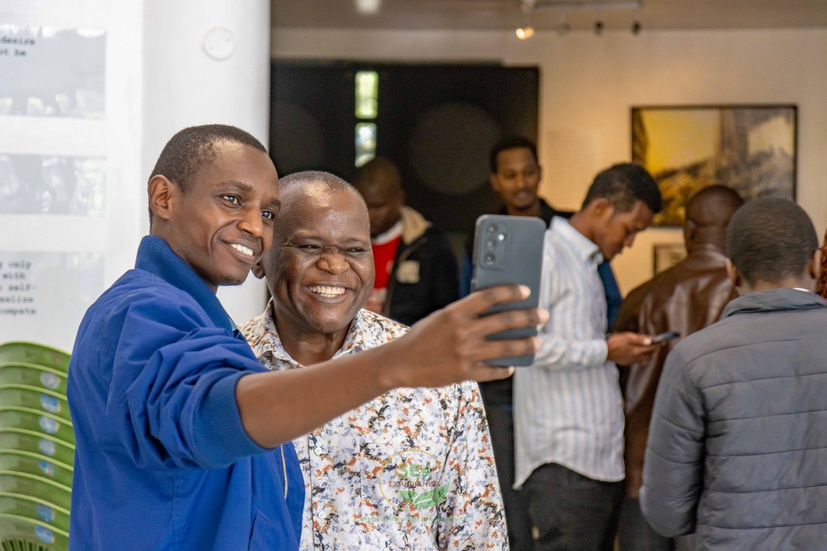 MativoMJohn's tweet photo. Engineers solve the puzzles of everyday life. Engineering provides an outlet for their imagination that allows them – and
the communities they serve – to thrive.
#3EsMentorship
#EngineerYourFuture 
#GE2PE https://t.co/rWVJ0RbKqA