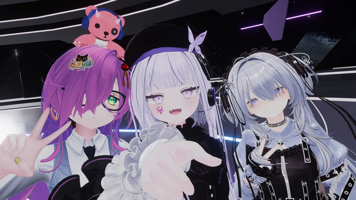 缶缶バッジ@分身 tweet media