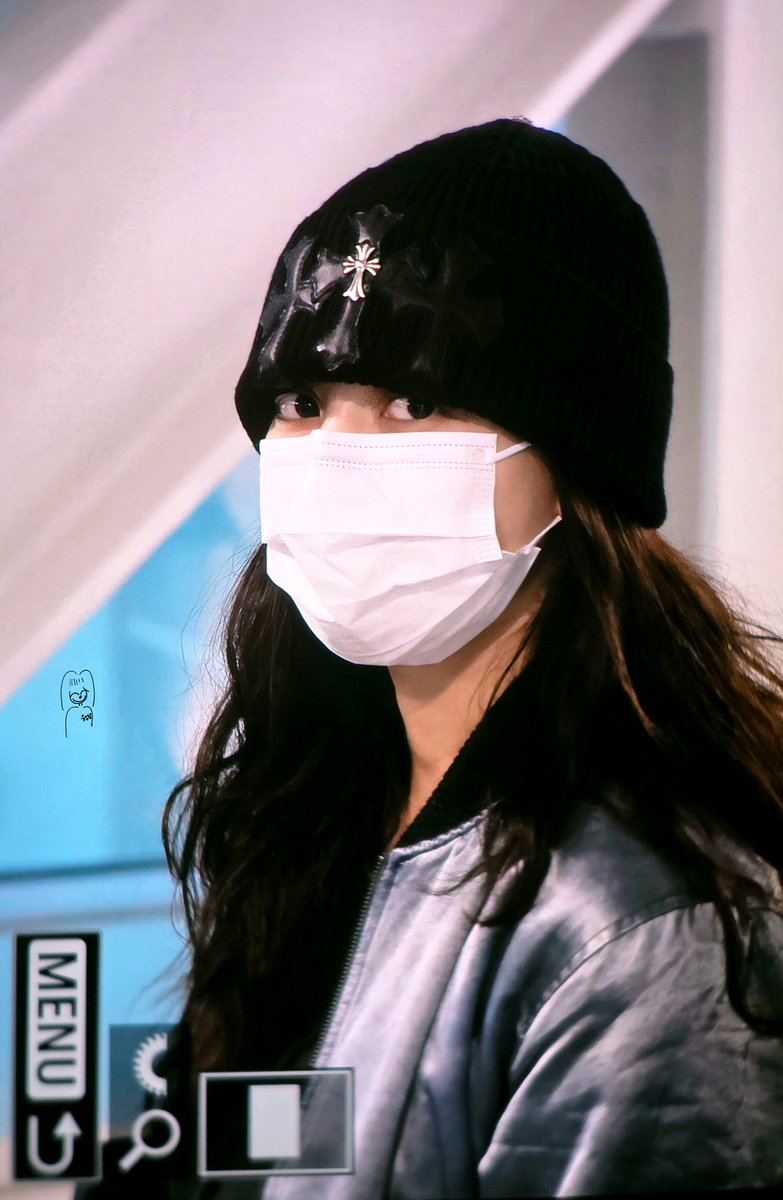 유앙글 tweet media