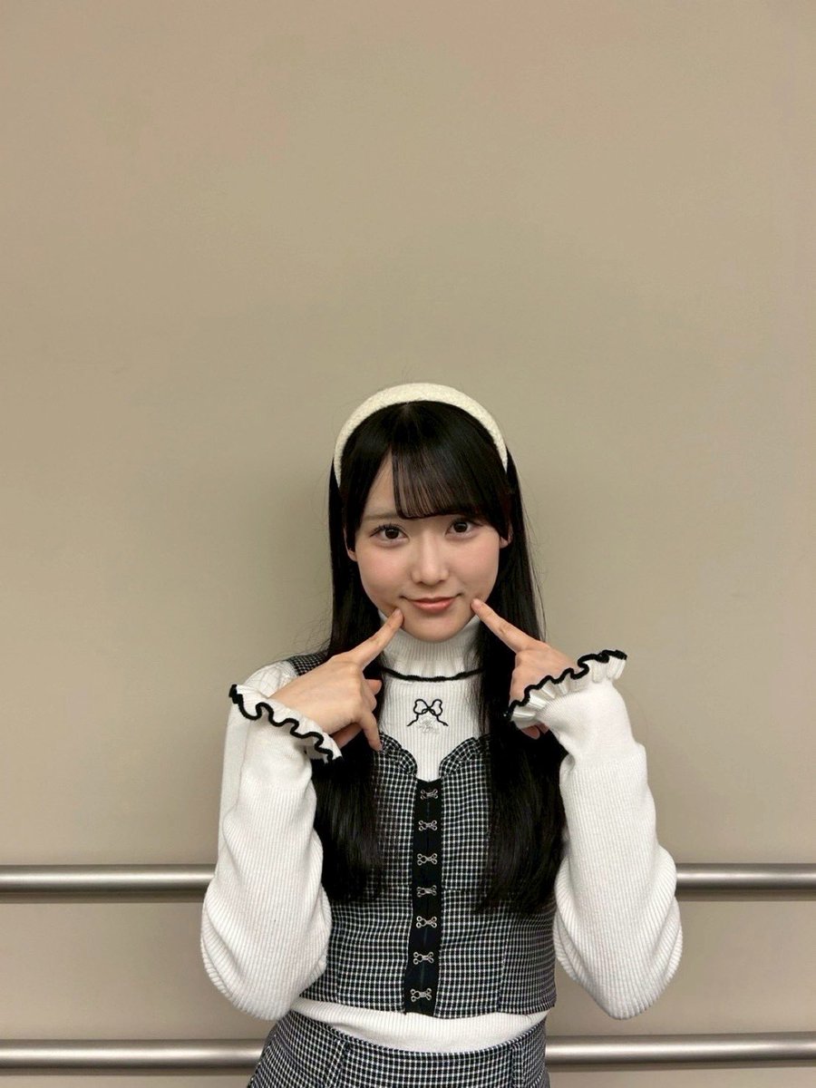 AKB48 丸山ひなた「名残り桜」個別握手会有明GYM-EX生写真コンプ＋2