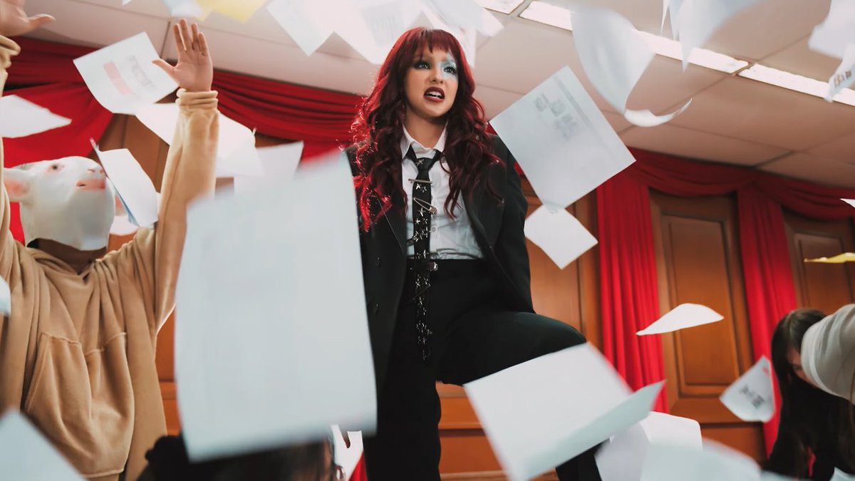 “nanunugod daw si gaga!” 

andrea brillantes in the official music video of ‘gaga’ by ramona