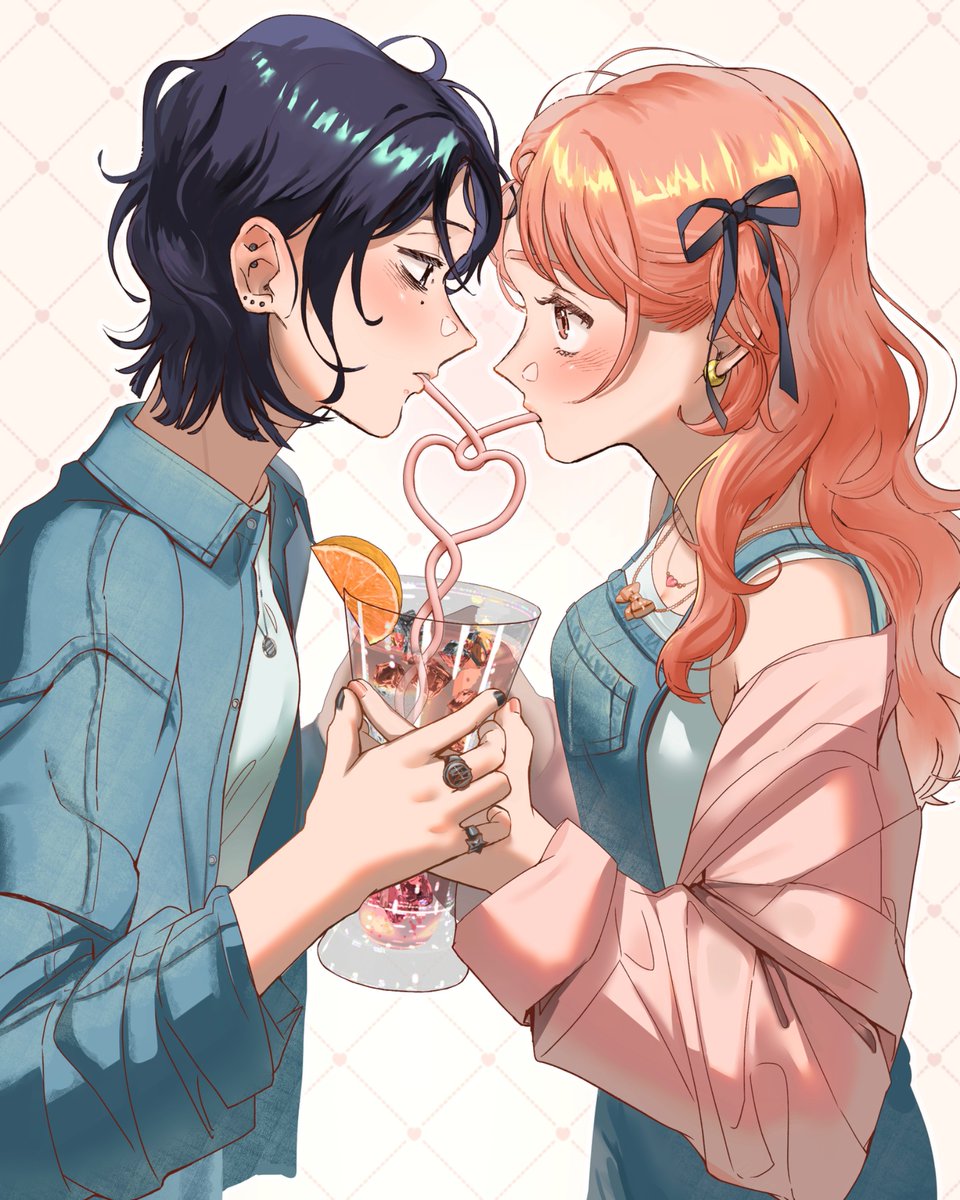 Sharing one drink.🍹

#tgswiiwagaa #mitsuaya