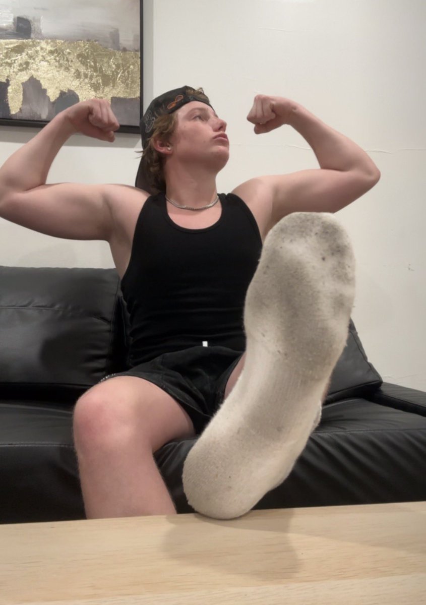 $2❤️/$2♻️/$2💬 (2 comments per account)
$2 - New follower on subs profile <a href="/pezopuppy/">Pezopuppy</a>  (at 2347 currently)
Game: 20 min