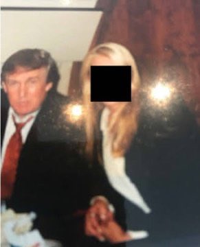 🚨MAJOR ALERT:

The U.S. DOJ has reportedly released a second batch of #EpsteinFiles.

New emails allegedly claim that Donald Trump had an inappropriate S*X with his daughter Ivanka Trump.

In the email, Jeffrey Epstein reportedly referred to Trump as "most evil."