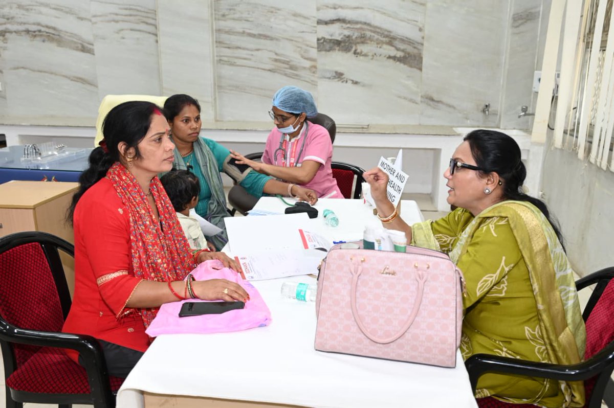 107BNRAF tweet media