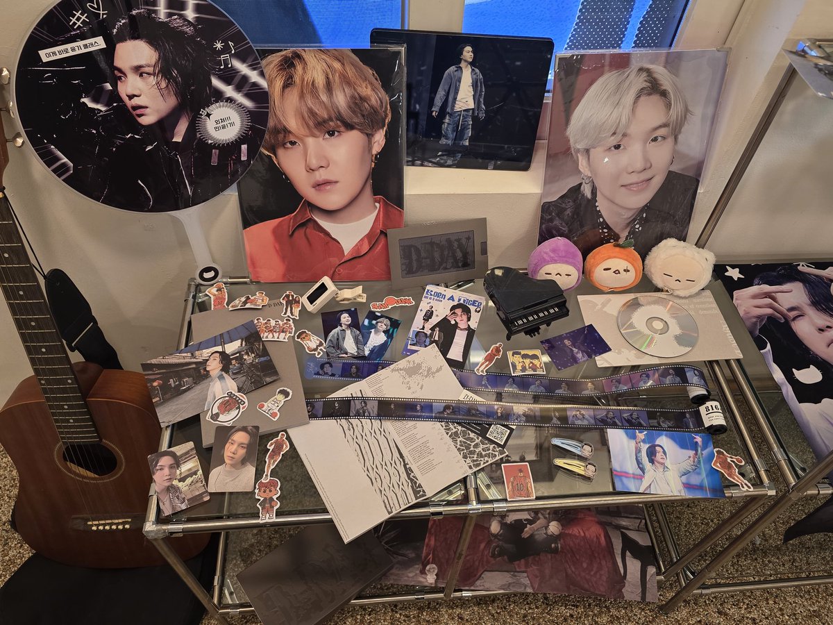 HARU_ARMY_613's tweet photo. 봄마켓 윤기 생카! 분위기 좋구, 너무 예뻤어요! 윤기야 생일 축하해~🎂✨️ 예쁜 생카 감사합니다!💕

@minstery_0309 💜
#BORN_A_TIGER_SUGA #BTS #SUGA #슈가 #민윤기 #방탄소년단 #シュガ https://t.co/RsMIPlfdxm