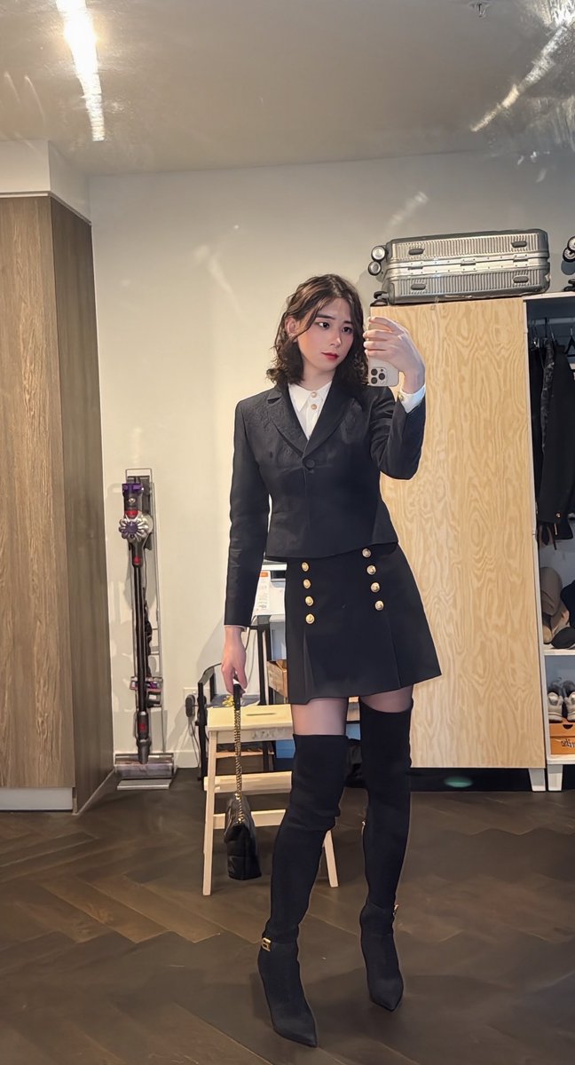 Jennie48 tweet media