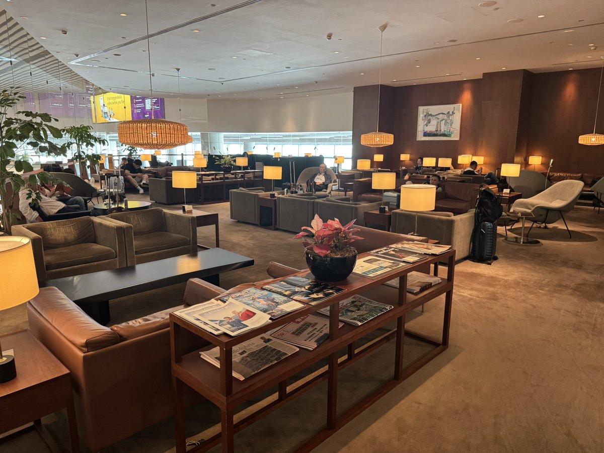 88888Human tweet media