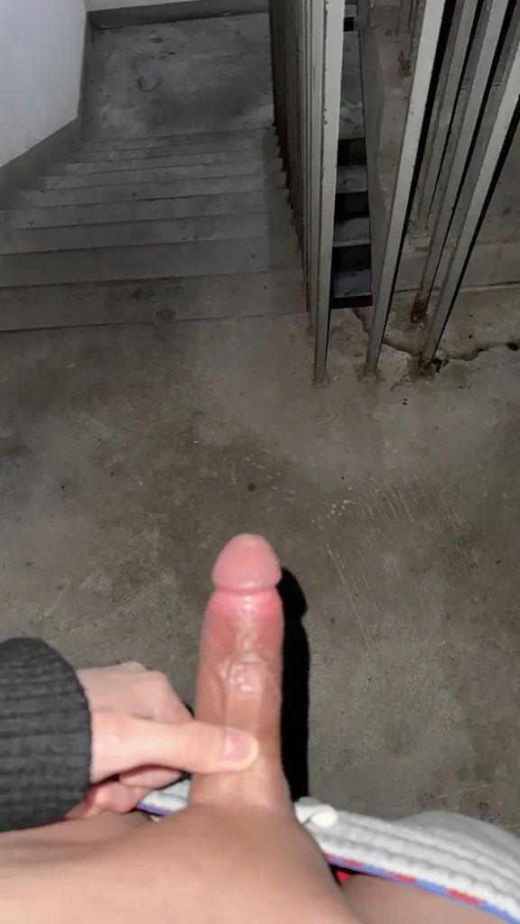 Mmjfjfiiii tweet media