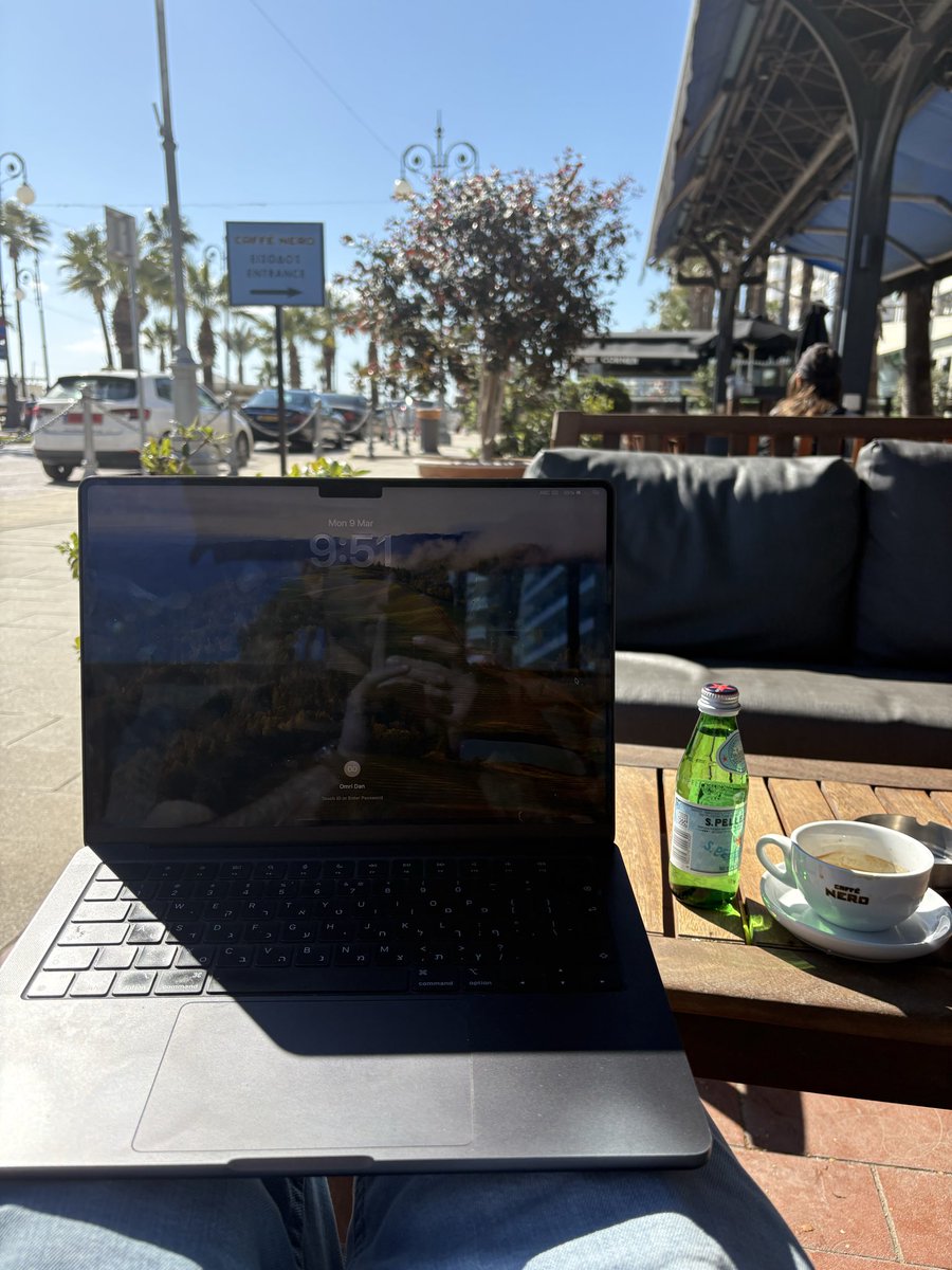 Omri Dan tweet media