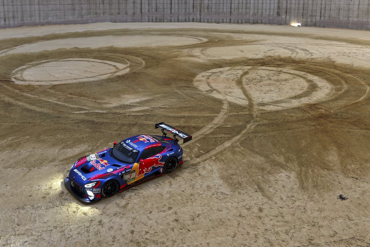 Max Verstappen tweet media