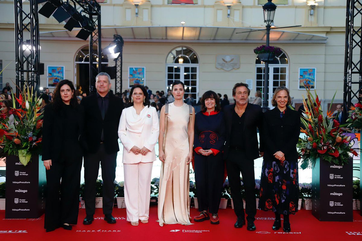 Santiago Roncagliolo tweet media