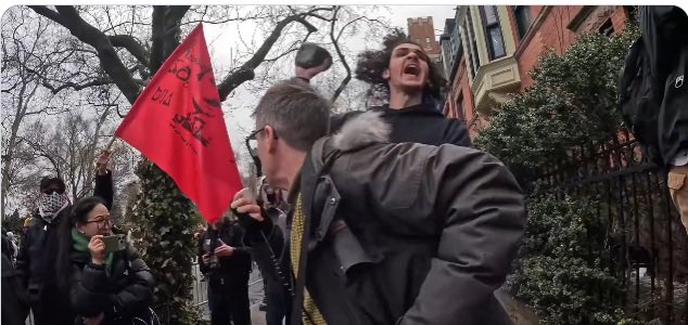 Dan Burmawi tweet media