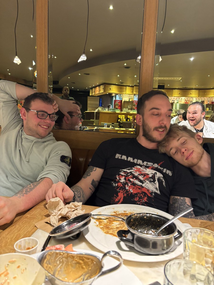 felidae385's tweet photo. Oh well…

@RobinVDS7 @YarnoVdF @Poquitosan_TCG @Tommy_TCG https://t.co/YP6xfGbmQW