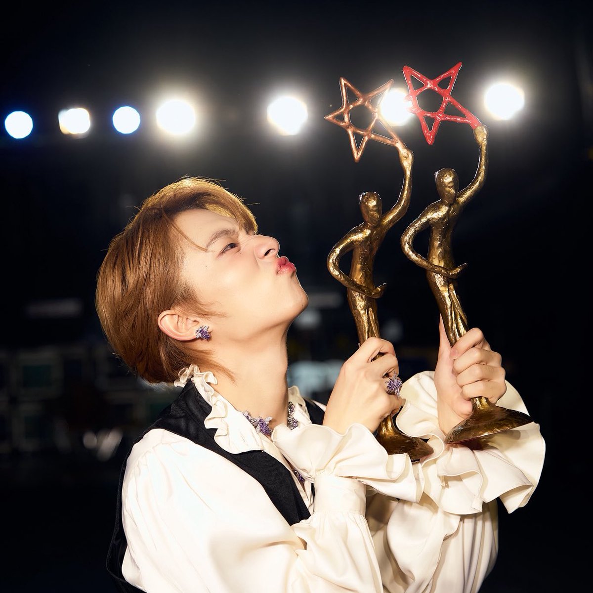 oaohfaith's tweet photo. ✨ก๊อกๆ มีมาให้ร่วมอีกแร้วจ้าาา 

—โดเนทตามยอดรี+ใจ 

มาพาน้องนิวไปรับรางวัลปีที่3กันนนน 

#พานุนิวไปรับขวัญใจปีสาม
#9entertainAwards2026
#NuNew @CwrNew https://t.co/3xEW6Z6tQ4