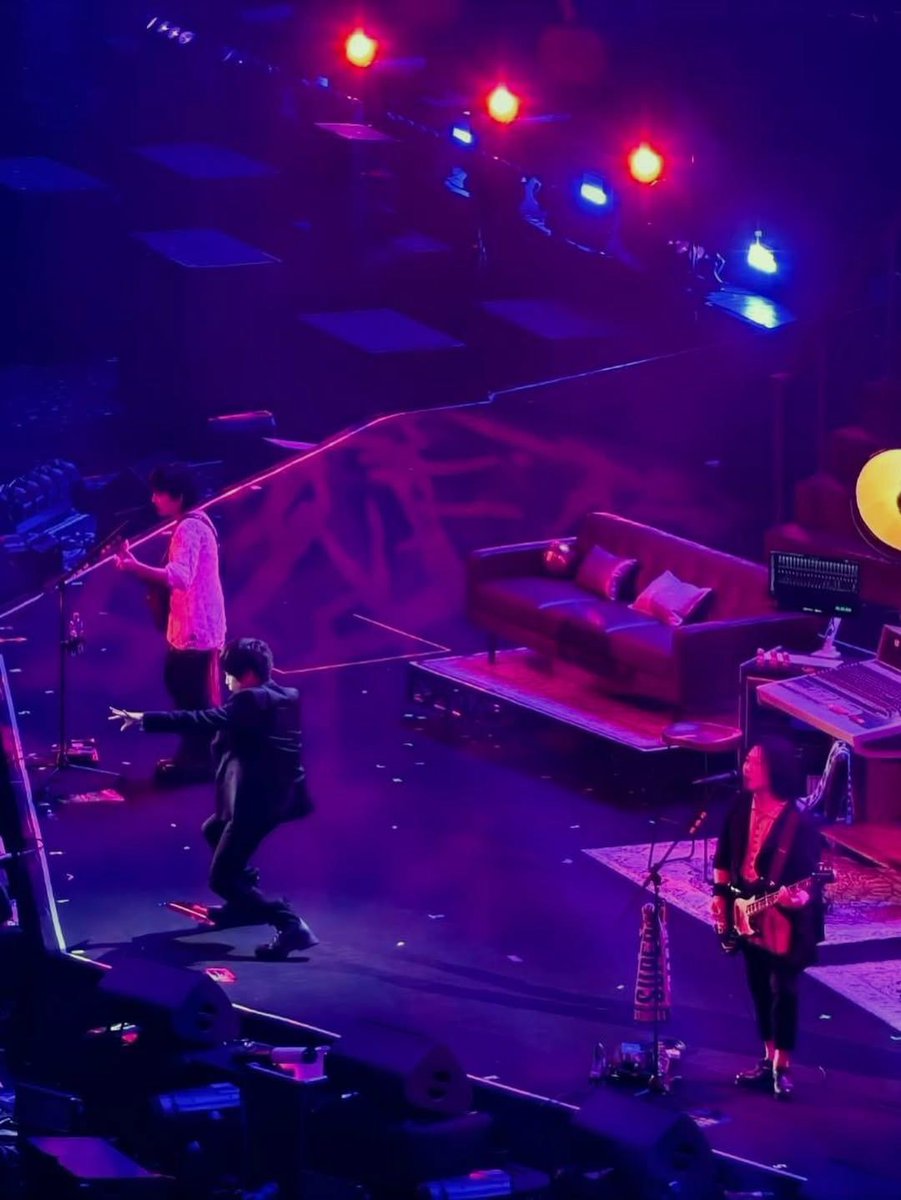 Want to treat yourself? Then takoyakiis definitely the best choice，lingering aroma得刚刚好。☝